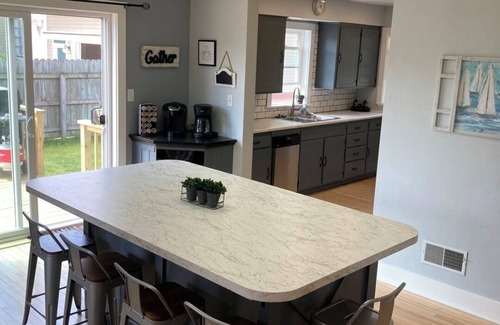 Algoma House | Algoma Retreat - Fishing, Family, Fun, Door County