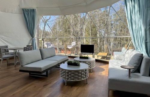 South Algonquin Cabin | Algonquin's Edge Resort | Dome 8