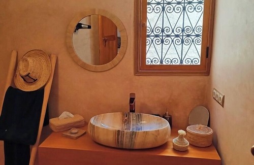 El Mokhifa House | AlibabaRiad