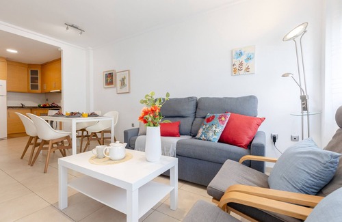 Alicante Apartment | Alicante Hills Courtyard View Sleeps 6