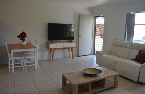 Currimundi House | Alice Street 1, Unit 1, Currimundi