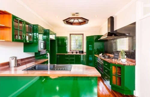 Speers Point House | Alices Lake House, Speers Point, Lake Macquarie water views & indoor pool,