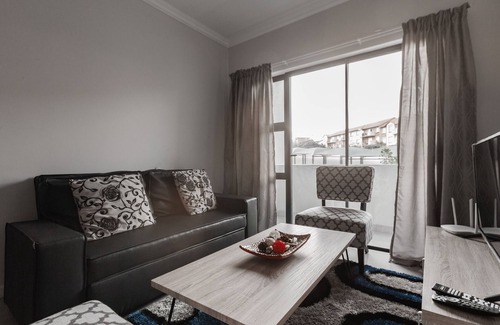 Greater Johannesburg Metropolitan Area Apartment | #AlimamaSpaces: Chelsea M's Heights