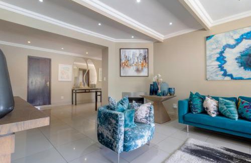 Greater Johannesburg Metropolitan Area Apartment | #AlimamaSpaces Culross House