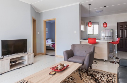 Greater Johannesburg Metropolitan Area Apartment | #AlimamaSpaces: Manson Le Royale