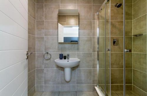 Boksburg Apartment | #AlimamaSpaces Rob's GreenPark