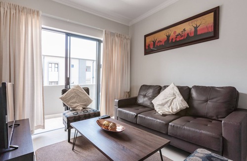 Greater Johannesburg Metropolitan Area Apartment | #AlimamaSpaces: The Manson's Ridge