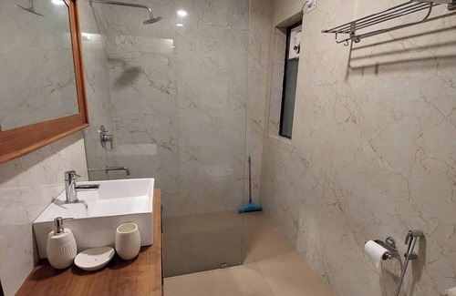 Naukuchiyatal Hotel | Alinda House Naukuchiatal By The Gaur