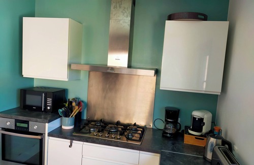 Vendres House | ALL COMFORT, CLOSE TO THE BEACH with PRIVATE SWIMMING POOL and PÉTANQUE COURSE