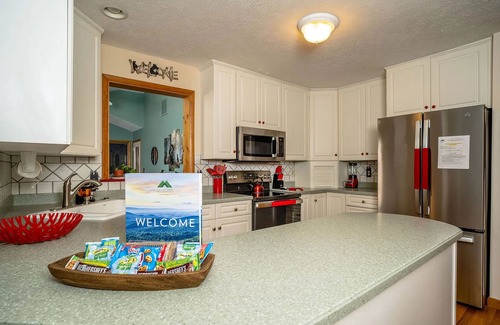 Massanutten House | All Decked Out: Peaceful Massanutten Resort Escape