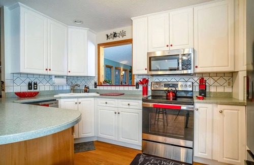 Massanutten House | All Decked Out: Peaceful Massanutten Resort Escape