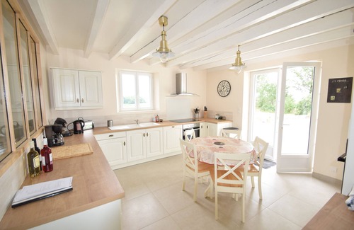 Fonroque House | All ensuite property, secluded area with private heated pool up to 15 guests