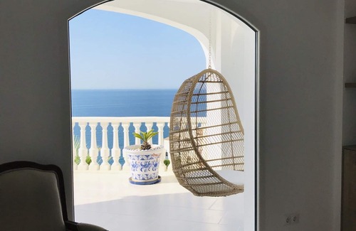 Coveta Fuma Villa | All inclusive! Luxury villa with fabulous views, first line. Renovated 2020