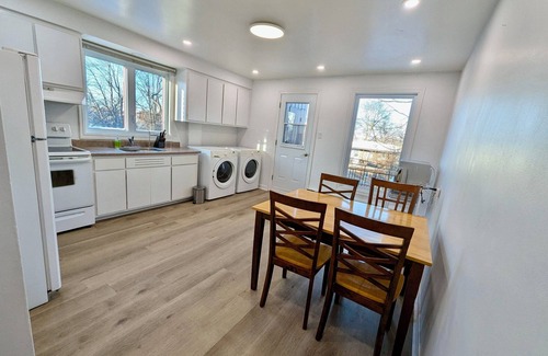 Ahuntsic Apartment | All inclusive, 3 1/2, 2 min from metro