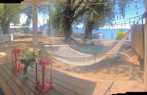Nice Cottage | ALL INCLUSIVE AMENITIES:Kayak,SUP,Pedal Boat,PingPong,Pickleball,Movie Nt &MORE!