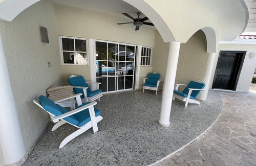 Puerto Plata Villa | All Inclusive for up to 10 People Included, OWNERS LEVEL VIP PACKAGE Included !
