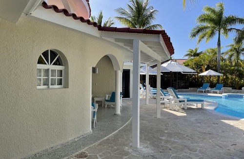 Puerto Plata Villa | All Inclusive for up to 10 People Included, OWNERS LEVEL VIP PACKAGE Included !