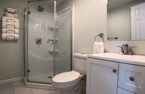 Waterville Apartment | All-inclusive studio apartment located in Waterville with amenities included