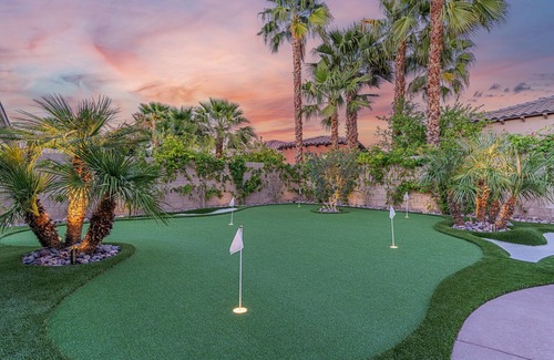 Madison Estates Villa | All Inclusive - Villa Calliandra - Luxury Desert Escape