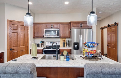Sioux Falls House | All new home ! 2 KING SUITES amazing home for amazing guest Sioux Falls SD