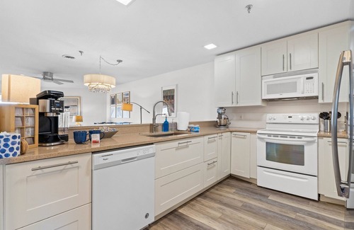 Tranquil Harbour Condo | All NEW! Oceanfront Bliss! 50 Steps ToThe Beach, Big Pool, Great Views.