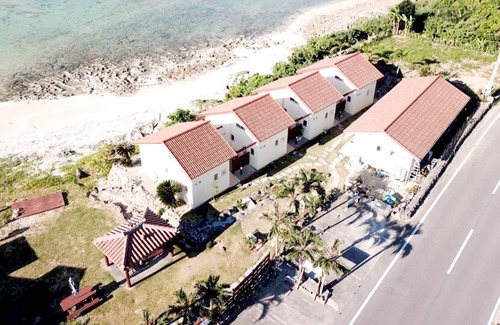 Kabira House | All rooms have ocean views One step to the beac / Ishigaki Okinawa