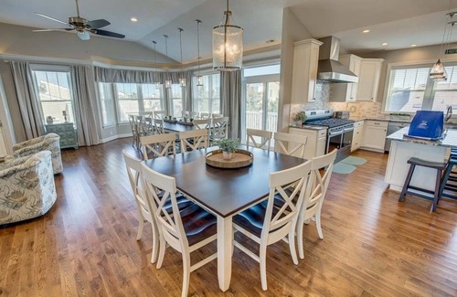 Sandbridge House | All-Sea-Suns | 670 ft from the beach | Private Pool, Hot Tub, Dog Friendly