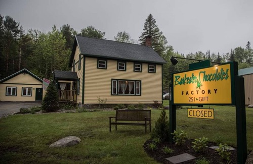North Creek House | All season Adirondack retreat near Gore Mountain