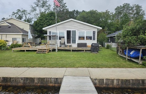 Cadillac Cottage | All season lake escape great for all year around fun!