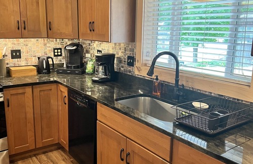 Saranac Lake House | “All Season Village Getaway - Steps to the rail trail, river, and downtown”
