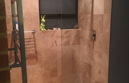 Tshwane Apartment | All that you will need, in a tranquil settting