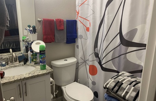 Welby House | All the comforts of home 15 minutes from downtown Denver
