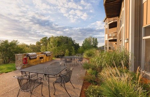 Hanover Resort | All the comforts of home!