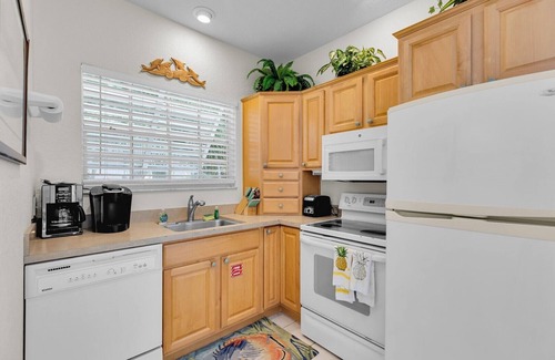 Islamorada House | Alligator Reef Lobster House, a special slice of paradise