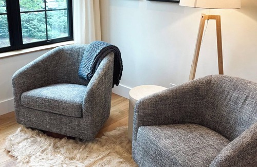 Hendersonville Hotel | Allora