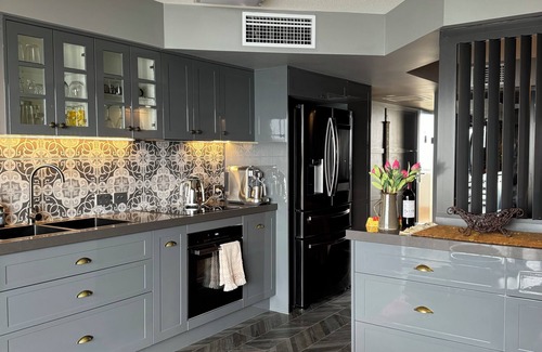 Golden Beach Apartment | Ally’s Golden Beach Retreat