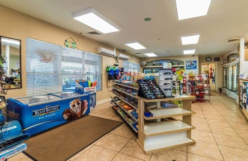 Windsor Hills Condo | ALM2781-103 Summary: