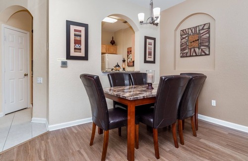 Windsor Hills Condo | ALM2809-101 Summary: