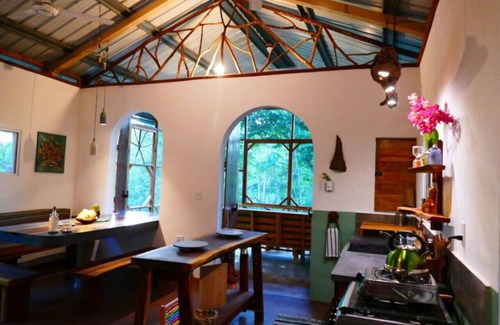 San Ignacio Cottage | Alma Del Rio Eco-comfort on the water/La Alma