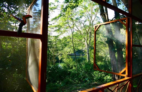 San Ignacio Cottage | Alma Del Rio Eco-comfort on the water/La Alma