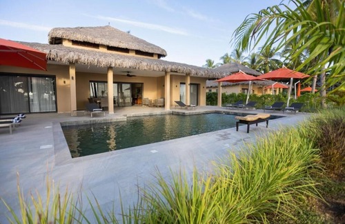 Ambondrona Villa | Alma Villa