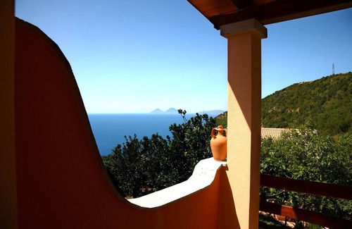 Santo Stefano Apartment | Almond Tree Apartment