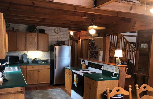 Drasco Ski Chalet | Almost Heaven a real "Honest Abe" Log Cabin in Tannenbaum Resort!