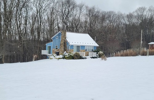 Rockwood Cabin | Almost Heaven! Minutes to Seven Springs.