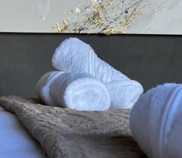 Botha's Hill House | ALOE cottage Valley of a 1000 hills
