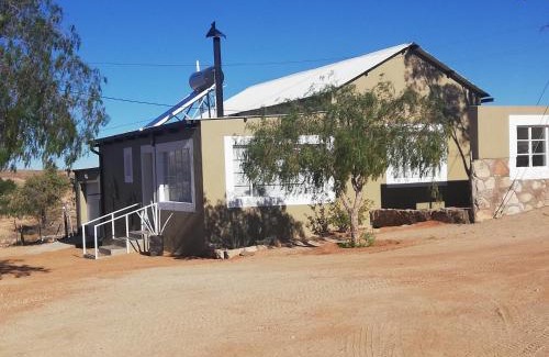 Aus House | Aloe Rock House