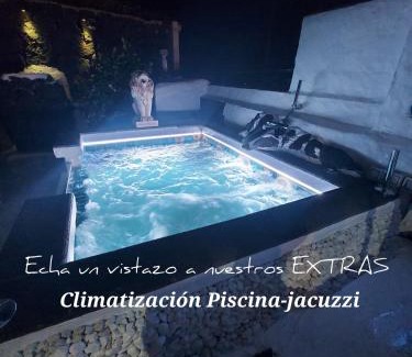 Conil Villa | ALOELUX VILLA ! - Private Villa with Jacuzzi, cinema ,massage ,wonderful view, art desing villa