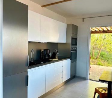 Saint-Florent Apartment | ALOES Appartement T3