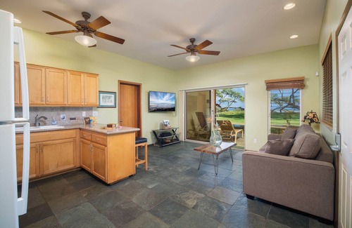 Kihei House | Aloha Aku CoCoPalm Suite – Experience Tropical Bliss