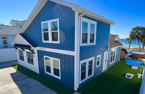 Bahama Beach House | 🌴ALOHA BEACH HOUSE RETREAT🌴Hot tub,SAUNA, Cold plunge,GAME ROOM,Putting green.
